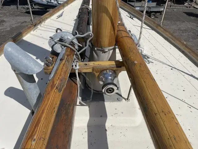 Falmouth Punt/Heard 35