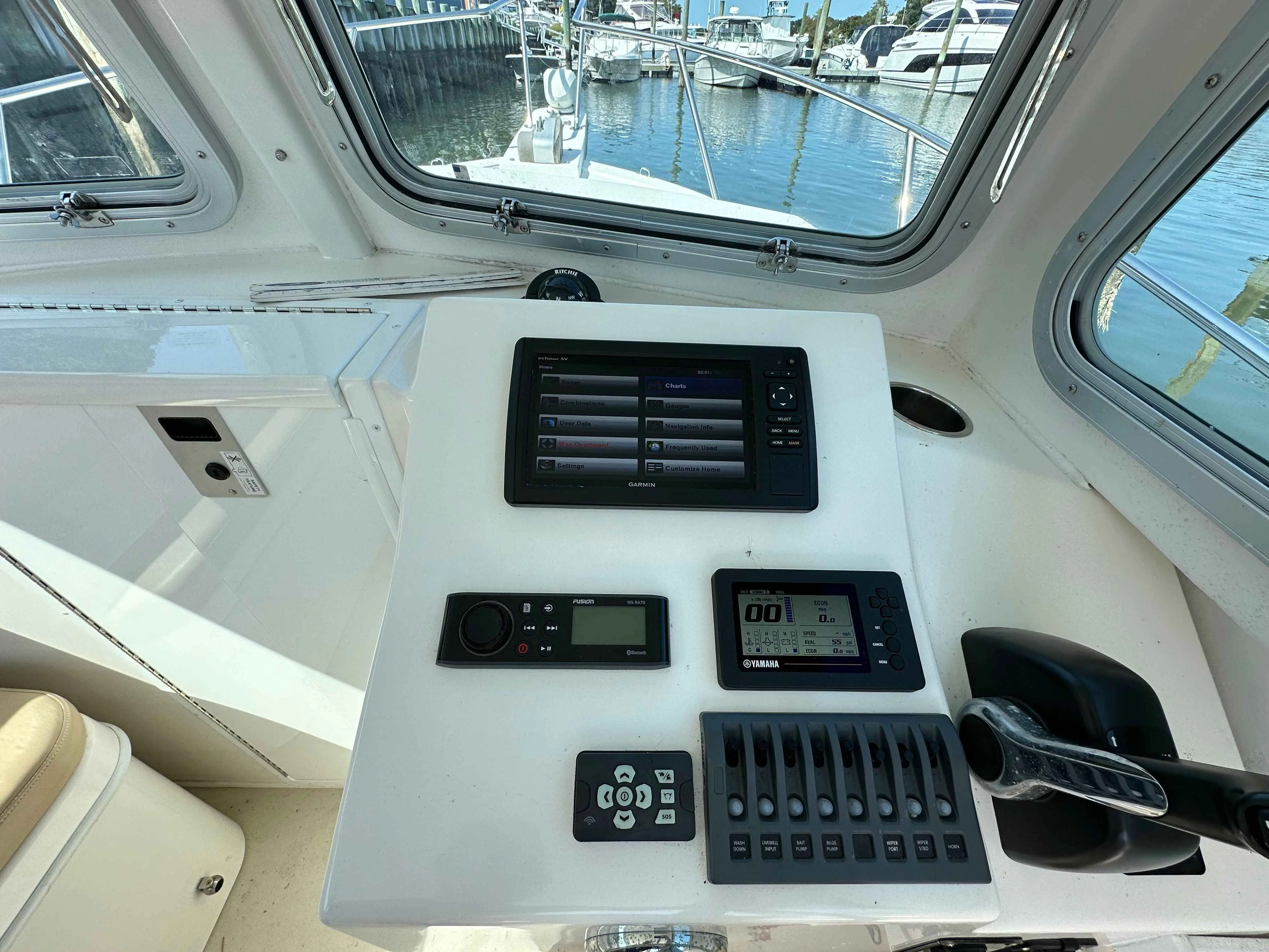 2017 Steiger Craft 23 dv miami