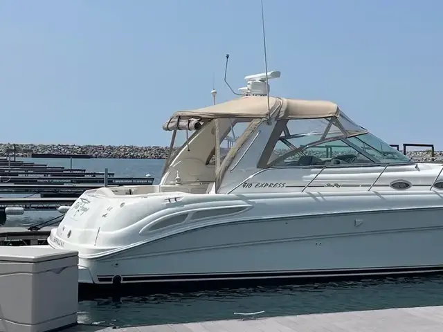 Sea Ray 410 Express Cruiser for sale in United States of America for $164,900