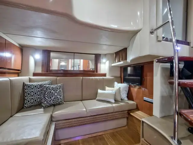 Sea Ray Sundancer 390