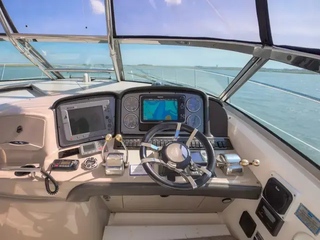 Sea Ray Sundancer 390