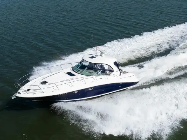 Sea Ray Sundancer 390