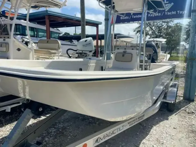 Carolina Skiff 24 Dlx