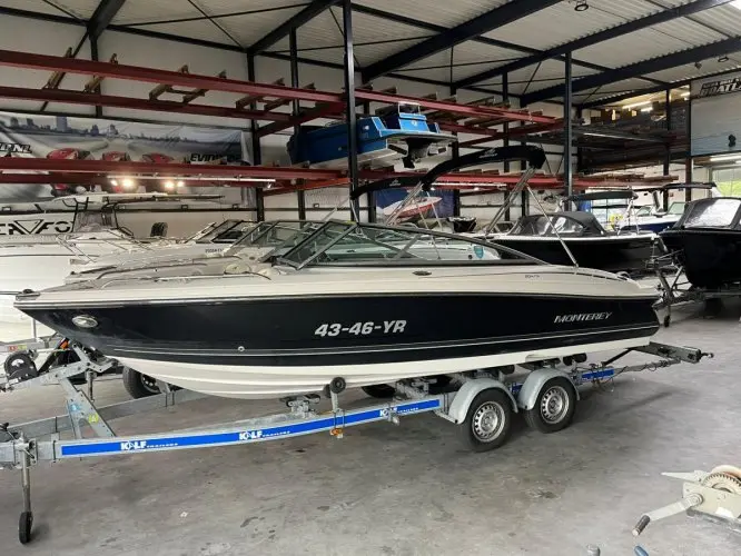 2011 Monterey 204 fs bowrider