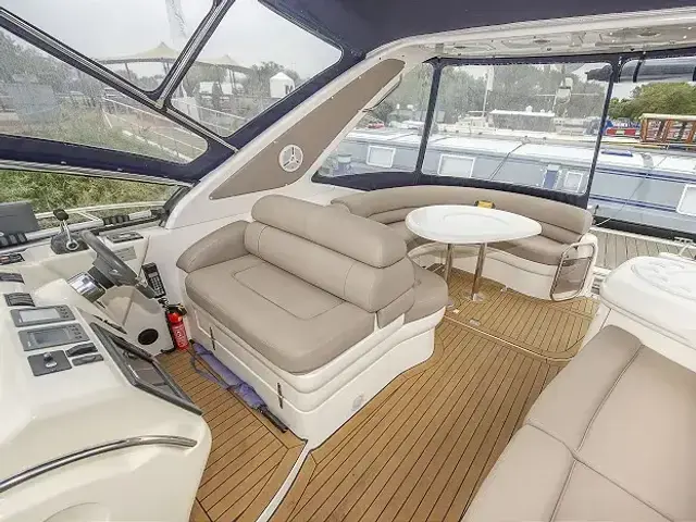 Sealine S37