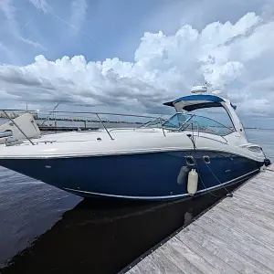 2012 Sea Ray Sundancer 330