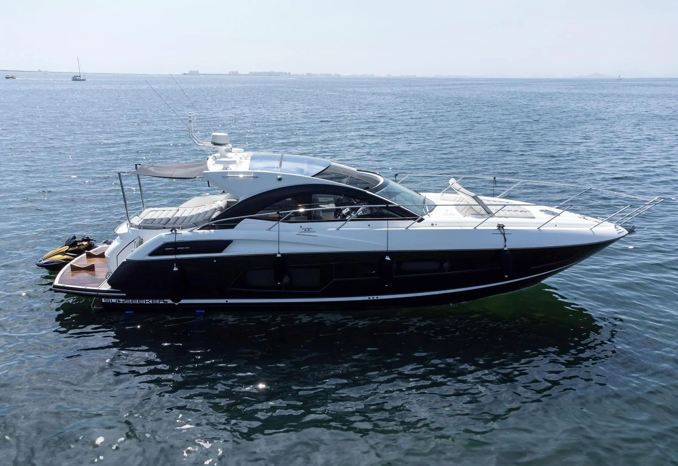 2014 Sunseeker san remo