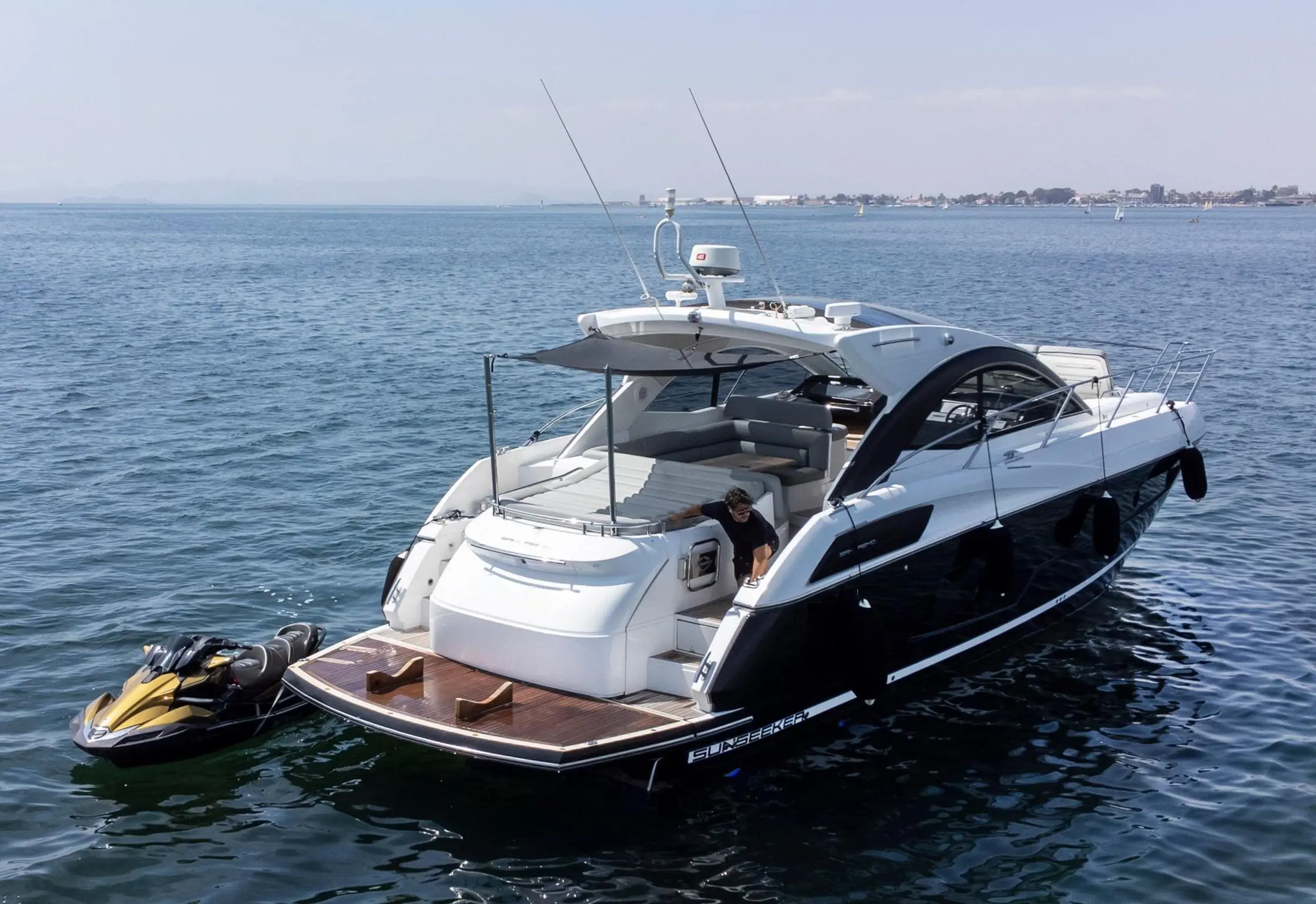 2014 Sunseeker san remo