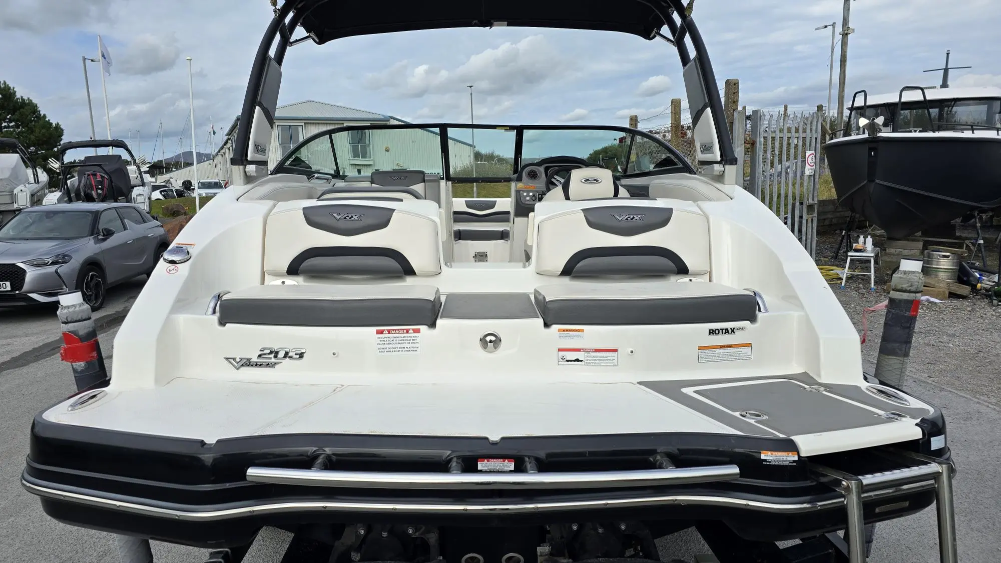 2016 Chaparral 203 vrx