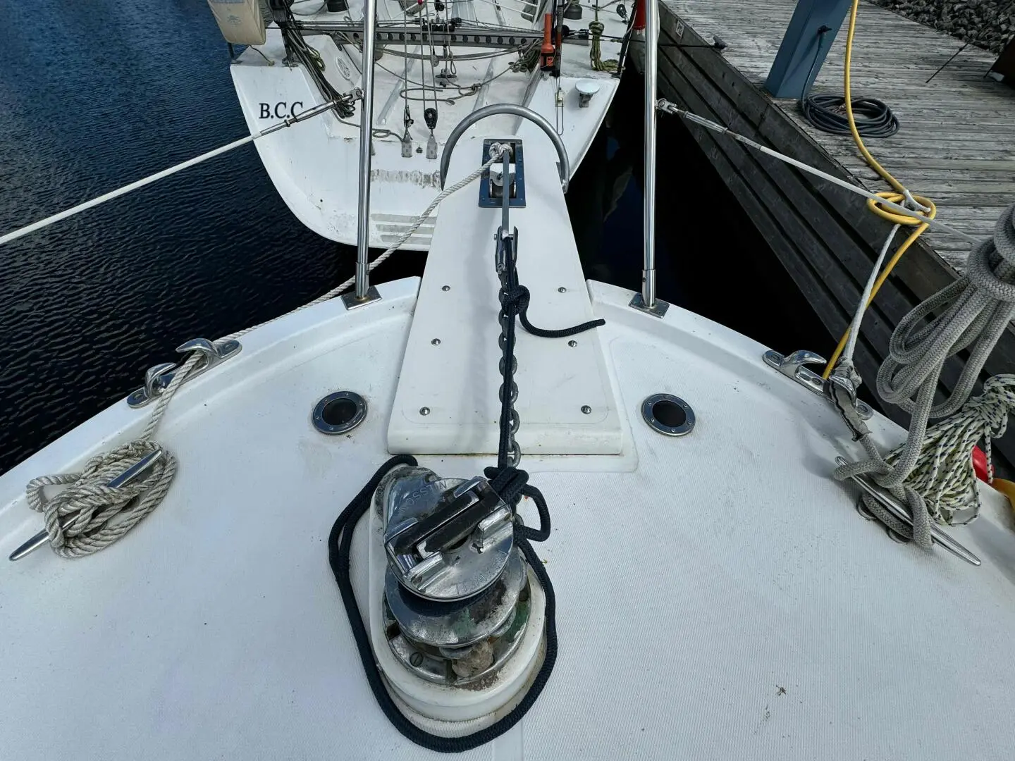 1987 Marine Trader 47 tradewinds cockpit motor yacht