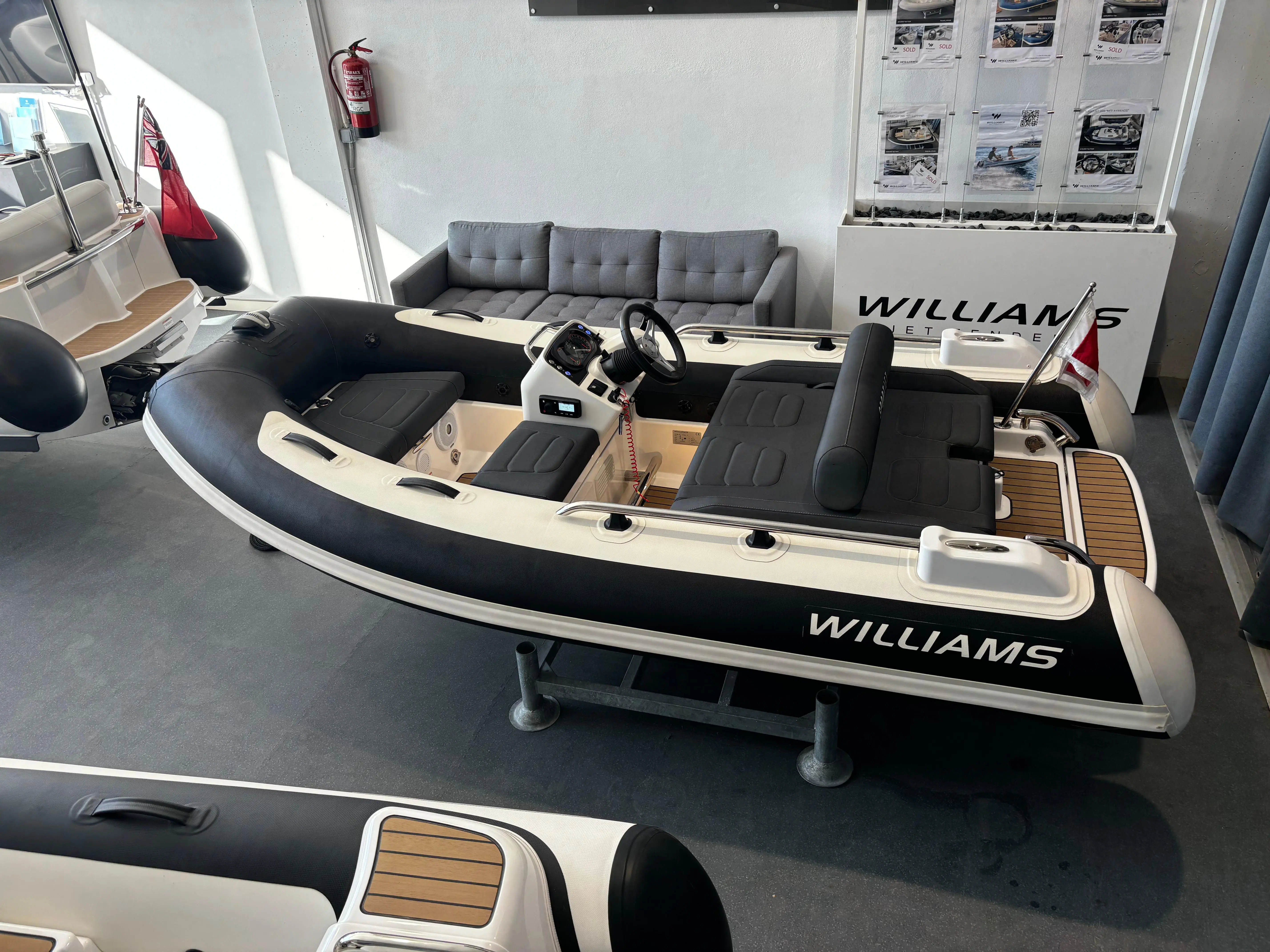 2021 Williams Jet Tenders sportjet 345