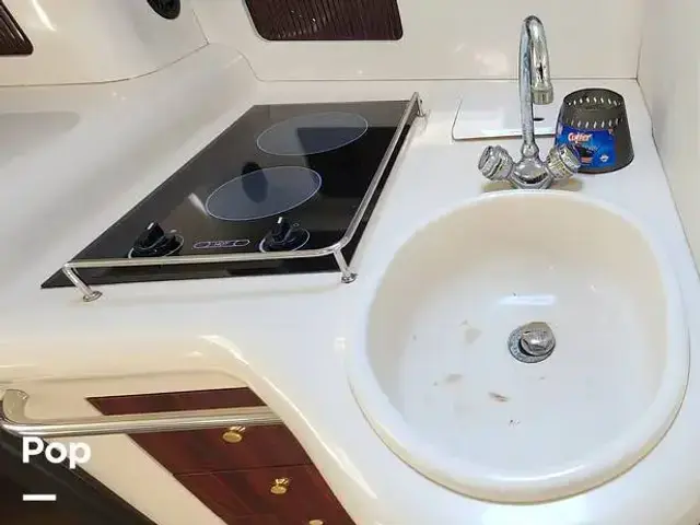 Sea Ray 330 Sundancer