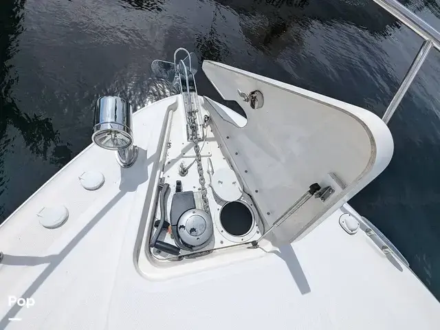 Sea Ray Sundancer 330