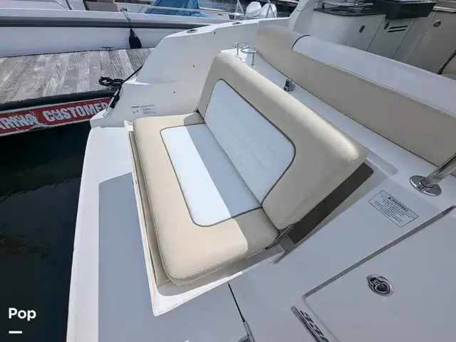 Sea Ray Sundancer 330