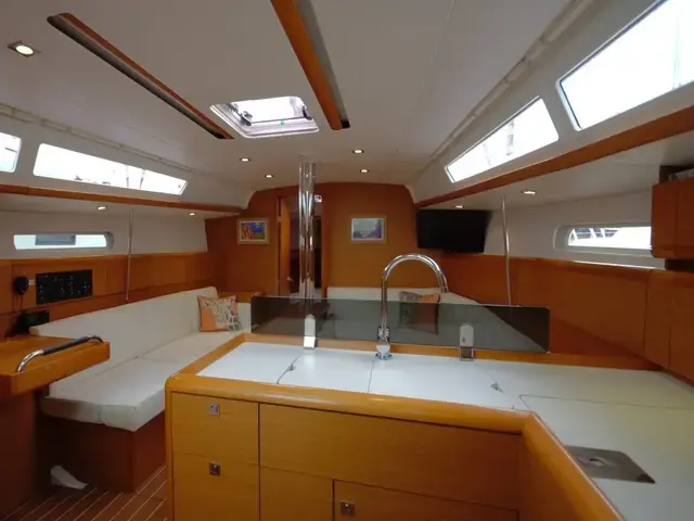 Jeanneau Sun Odyssey 379