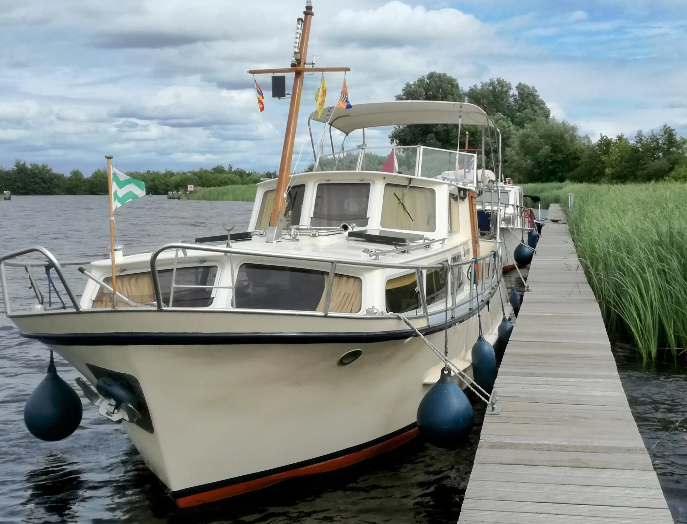 1975 Bimini biezekruiser 10.70 ak cabrio