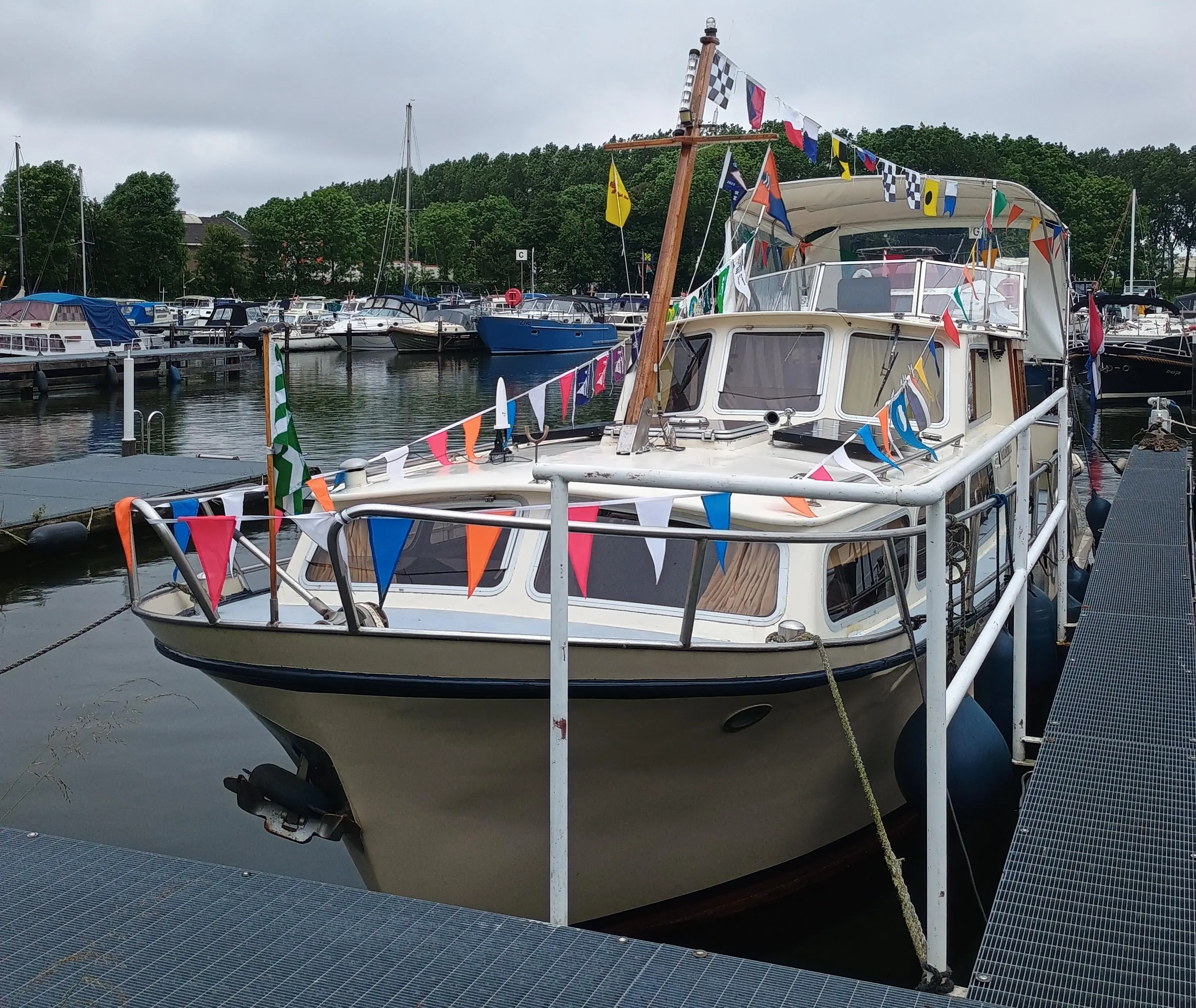 1975 Bimini biezekruiser 10.70 ak cabrio