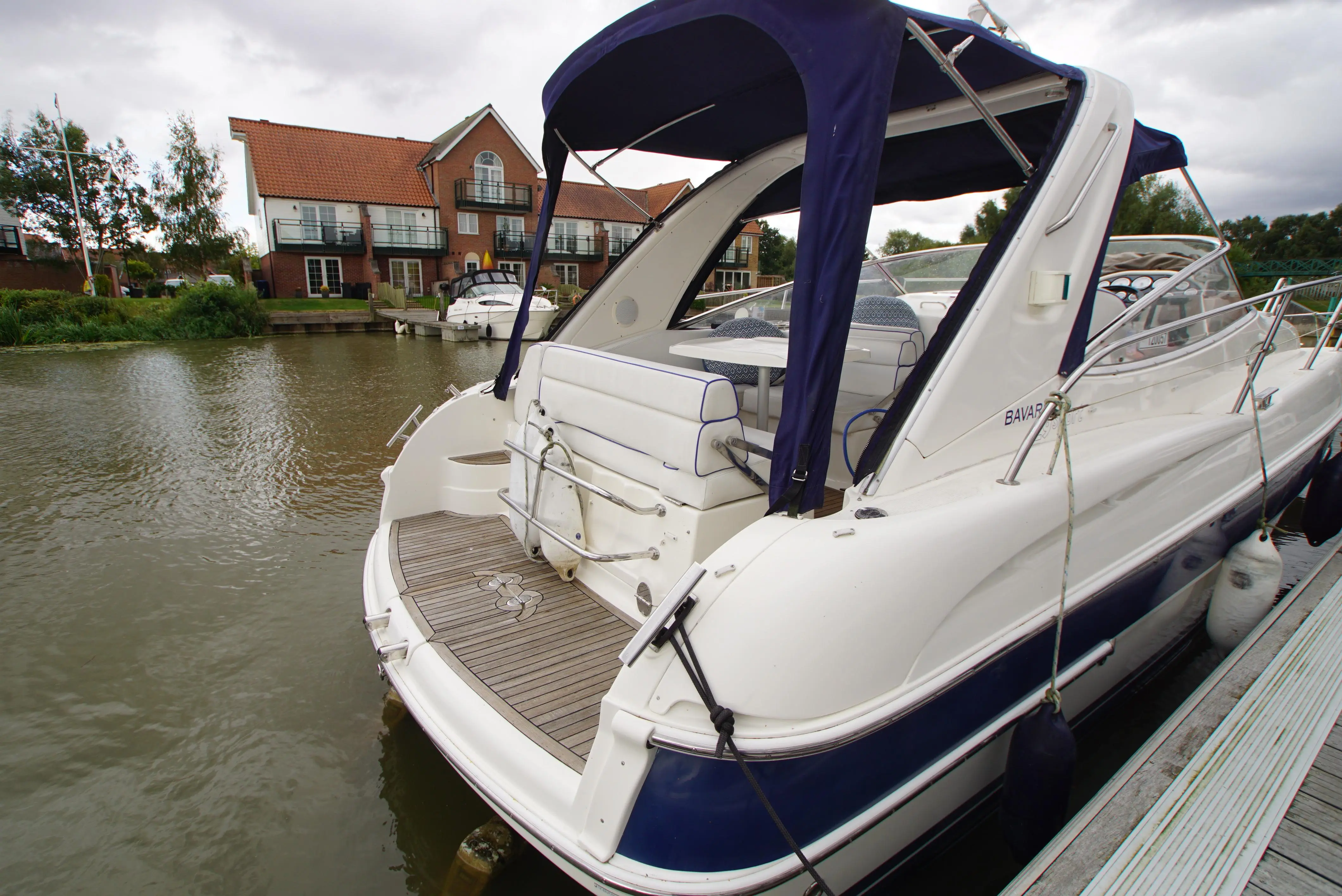 2006 Bavaria 29 sport