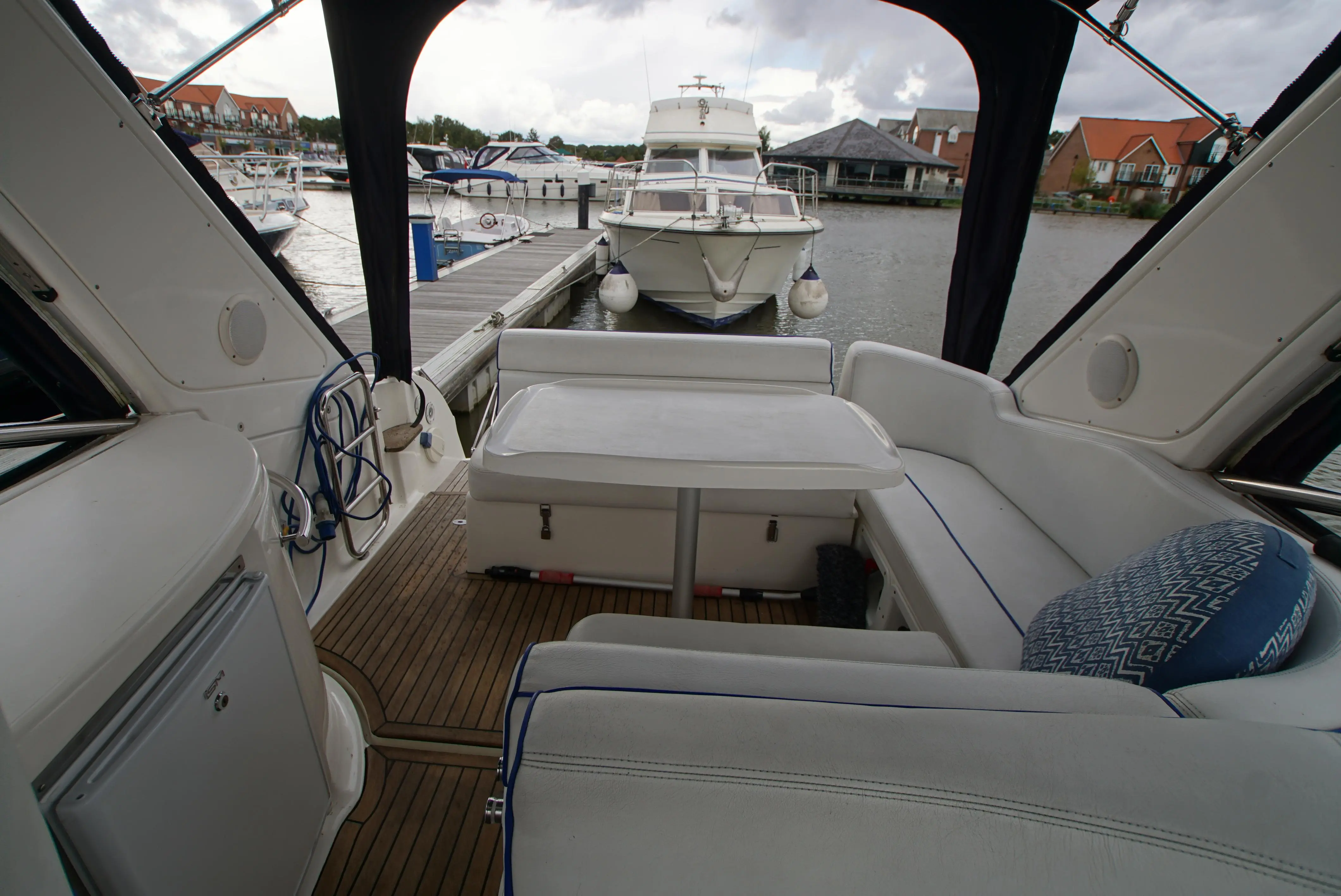 2006 Bavaria 29 sport