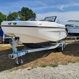 2021 Bayliner DX 2200