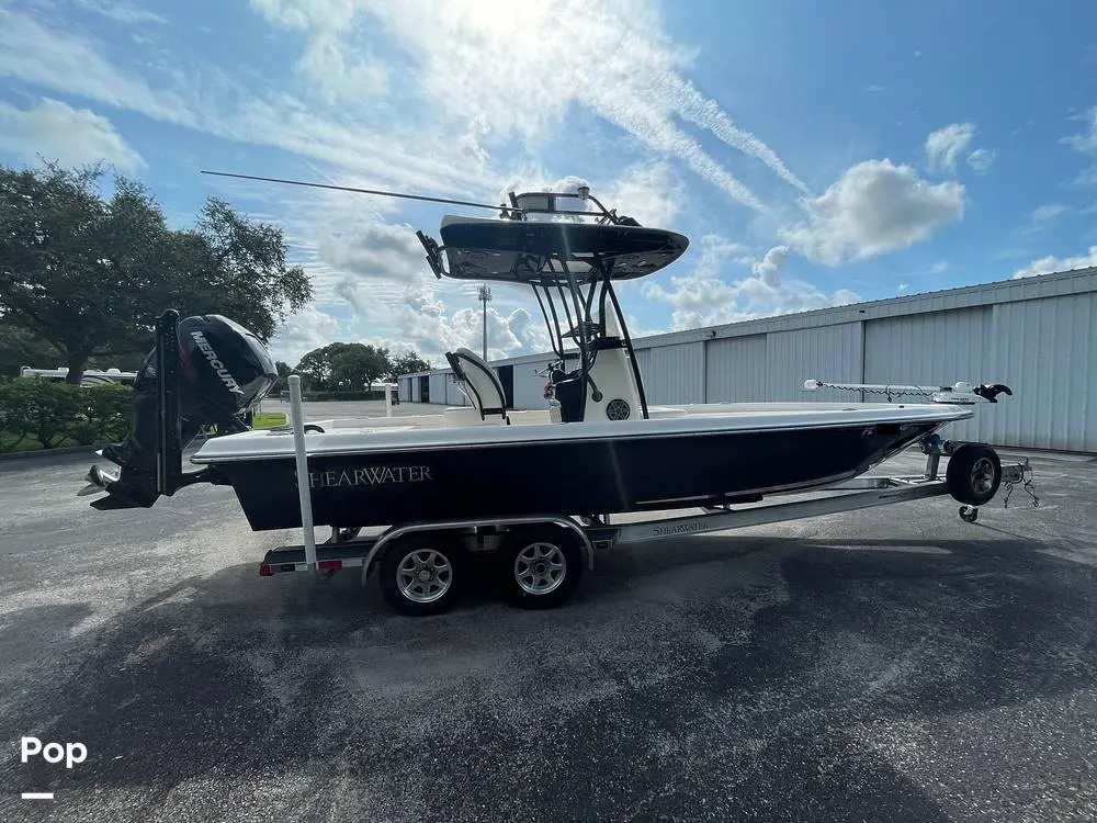 2018 Shearwater 25 ltz limited edition