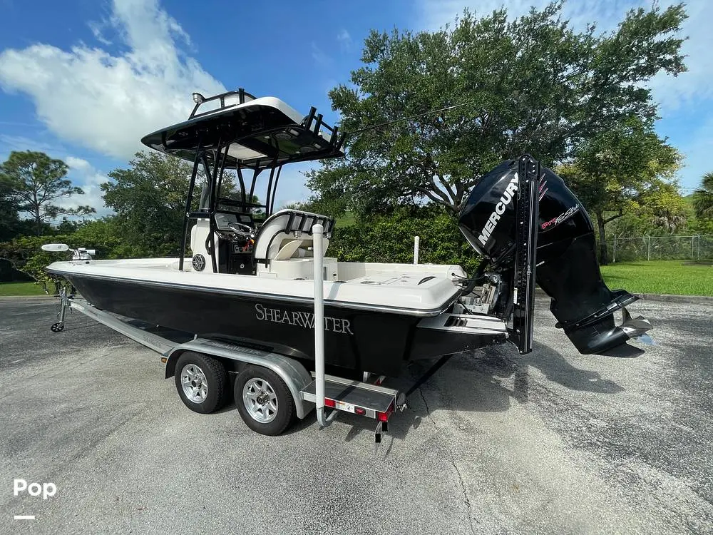 2018 Shearwater 25 ltz limited edition