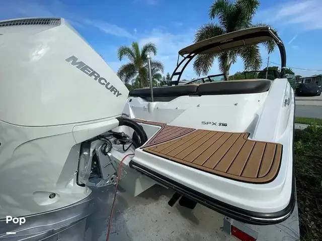 Sea Ray 210 SPX