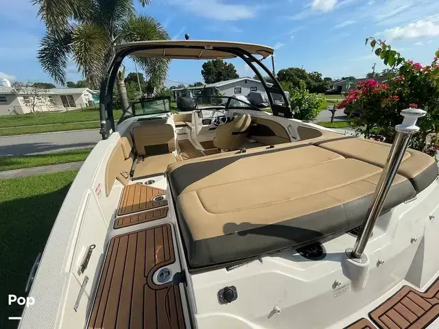 Sea Ray 210 SPX