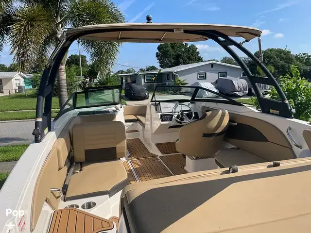 Sea Ray 210 SPX