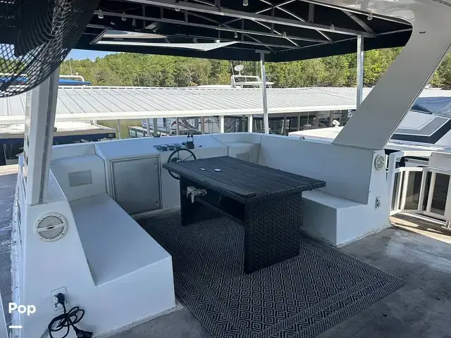 Destination Yacht 16x60