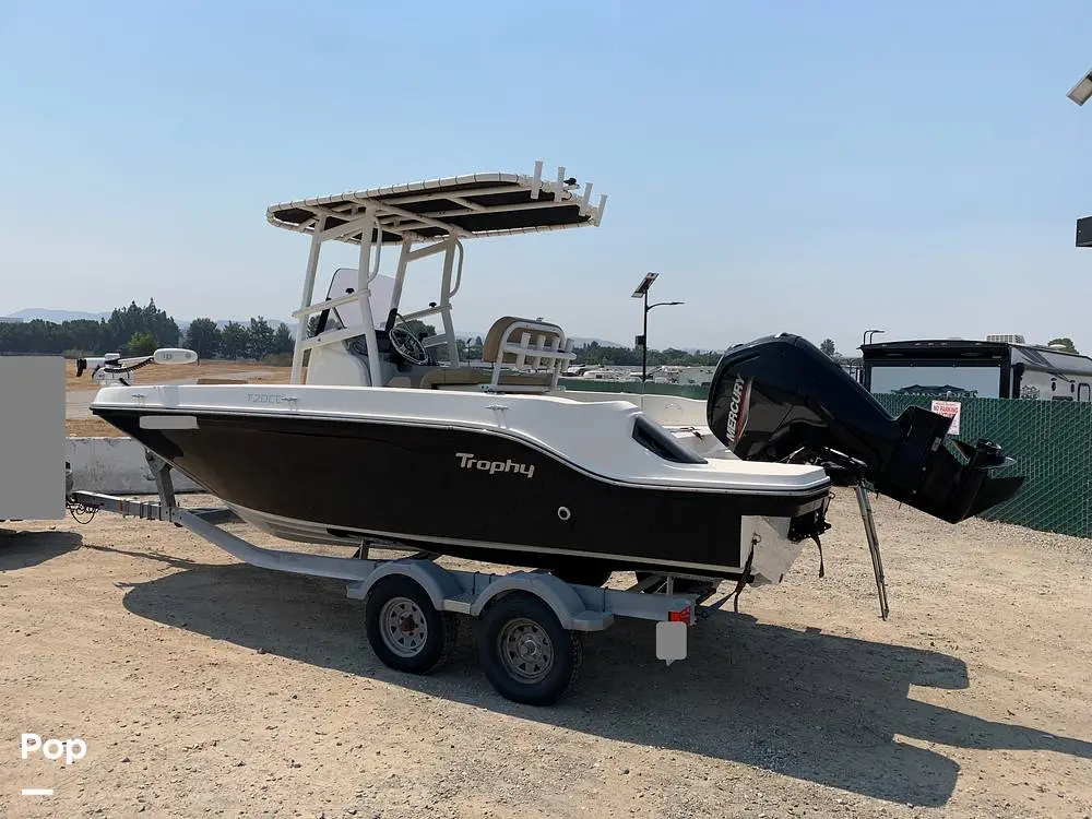 2021 Bayliner trophy t20 cc