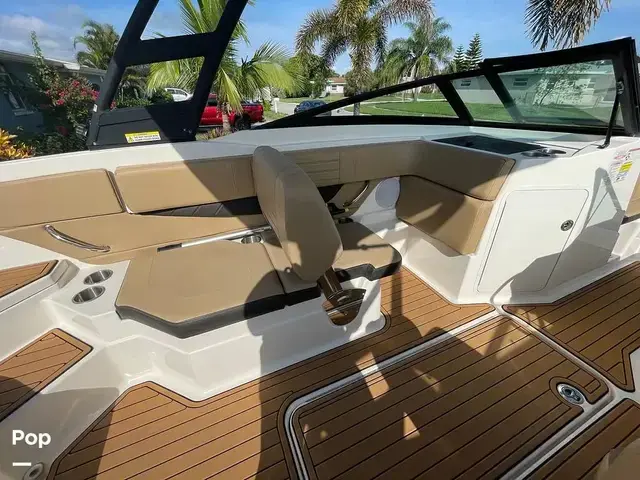 Sea Ray 210 SPX