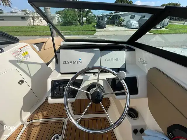 Sea Ray 210 SPX