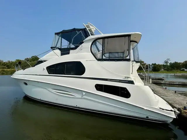 Silverton 39 Motor Yacht