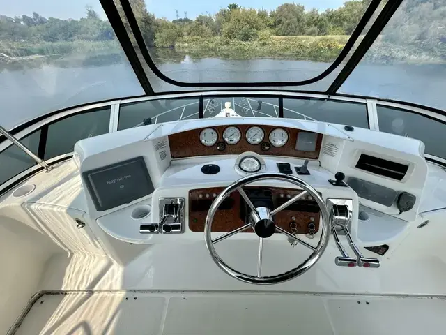 Silverton 39 Motor Yacht