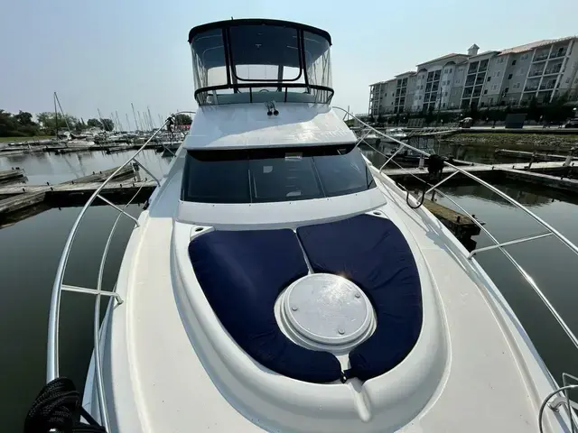 Silverton 39 Motor Yacht