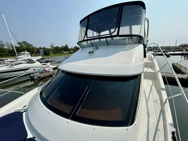 Silverton 39 Motor Yacht