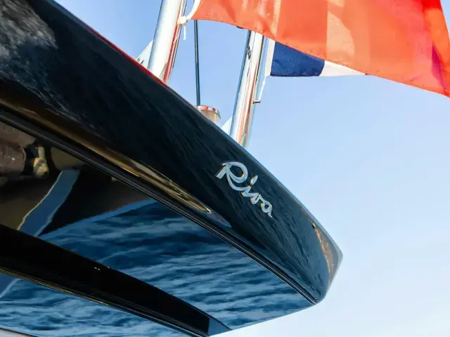 Riva 76 Perseo