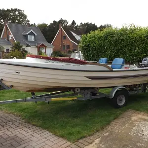 2004 Bonwitco Boats 475