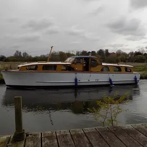 1956 Windboats 38 AFT SALOON