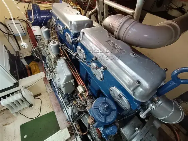 Luxe Motor 55ft