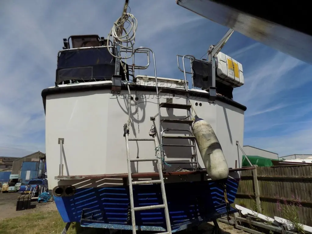 1974 International twin screwed motor yacht aft cabin.!