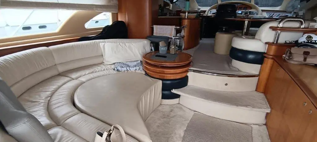 2002 Azimut 55