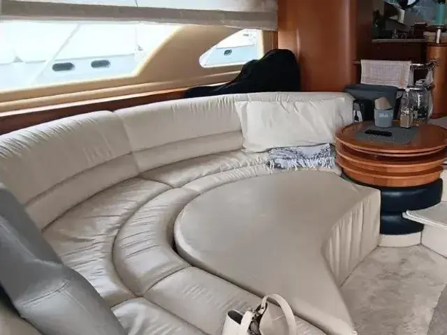 Azimut 55