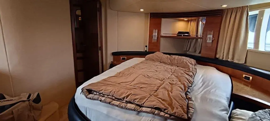 2002 Azimut 55