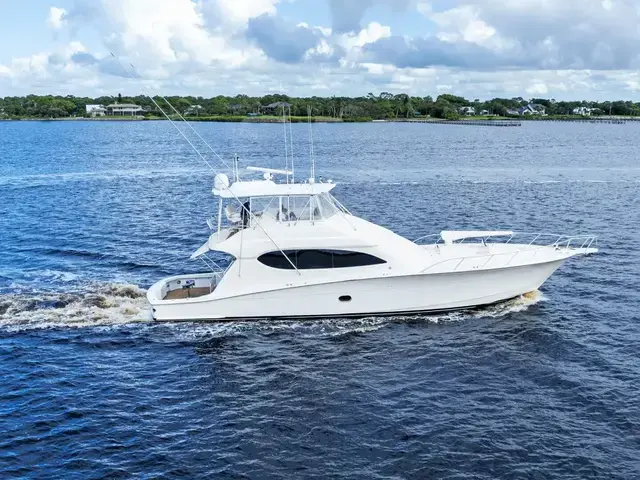 Hatteras 68 Convertible