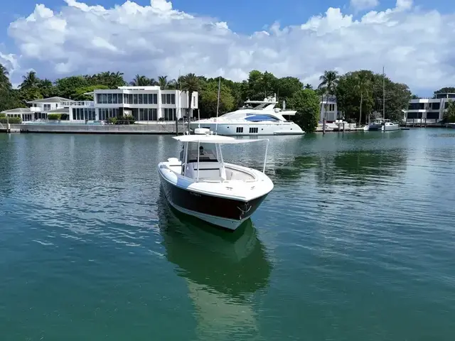 Intrepid Boats 400 Center Console