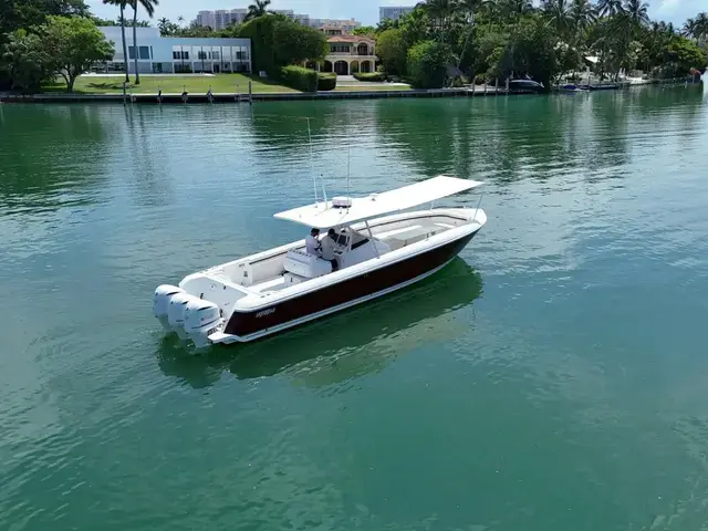 Intrepid Boats 400 Center Console