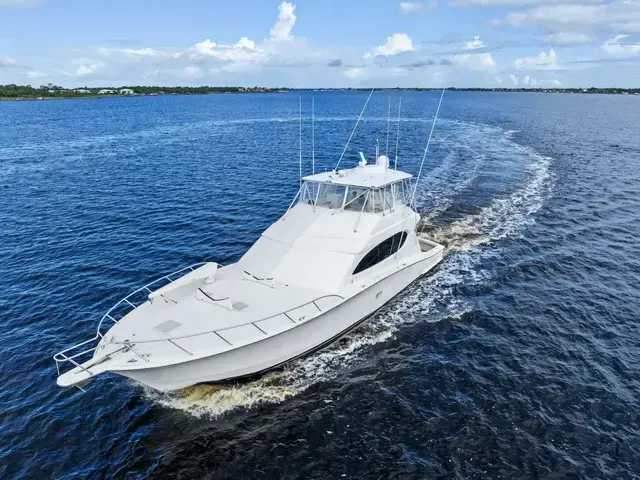 Hatteras 68 Convertible