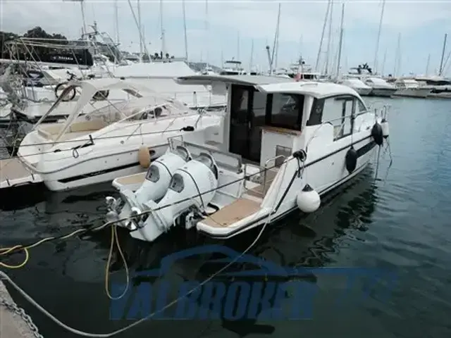 Sealine C335V